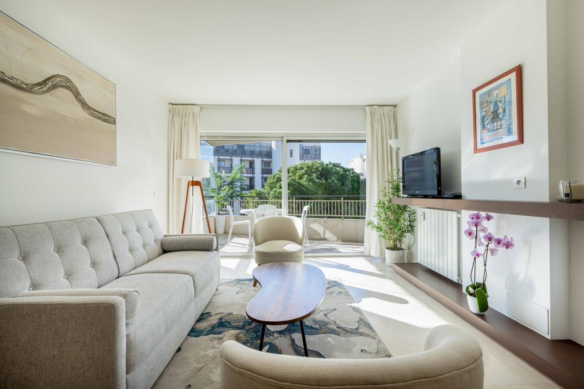 Agence Des Residences - Plein Centre De คานส์ ภายนอก รูปภาพ